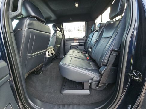 Used 2022 Ford F250 Lariat w/ FX4 Off-Road Package image 19