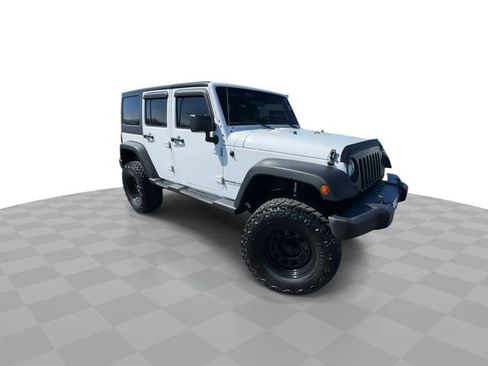 Used 2015 Jeep Wrangler Unlimited Sport image 2