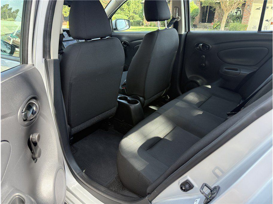 Used 2019 Nissan Versa S Plus FWD image 10