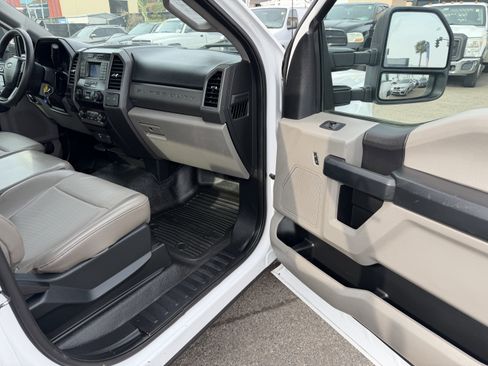 Used 2020 Ford F350 XL w/ Power Equipment Group RWD image 15