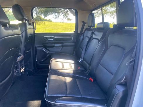 Used 2020 RAM 1500 Laramie AWD/4WD image 12