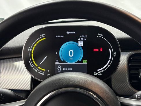 Used 2023 MINI Cooper SE image 26