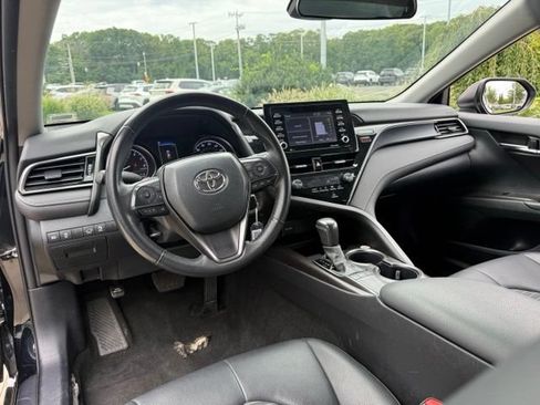 Used 2024 Toyota Camry SE FWD image 25