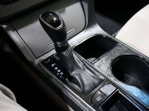 Used 2015 Hyundai Sonata Sport image 28