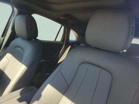 Certified 2026 Mercedes-Benz GLA 250 image 17
