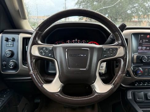 Used 2016 GMC Sierra 2500 Denali w/ Duramax Plus Package image 18