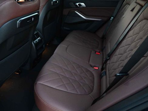 New 2026 BMW X5 xDrive40i w/ Executive Package image 10