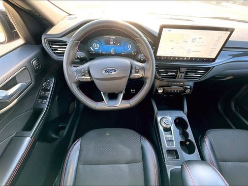 Used 2023 Ford Escape ST-Line Select w/ Tech Pack #2 image 8