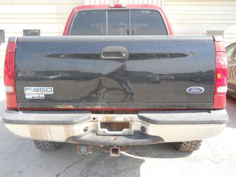 Used 2001 Ford F250 4x4 Crew Cab Super Duty image 4