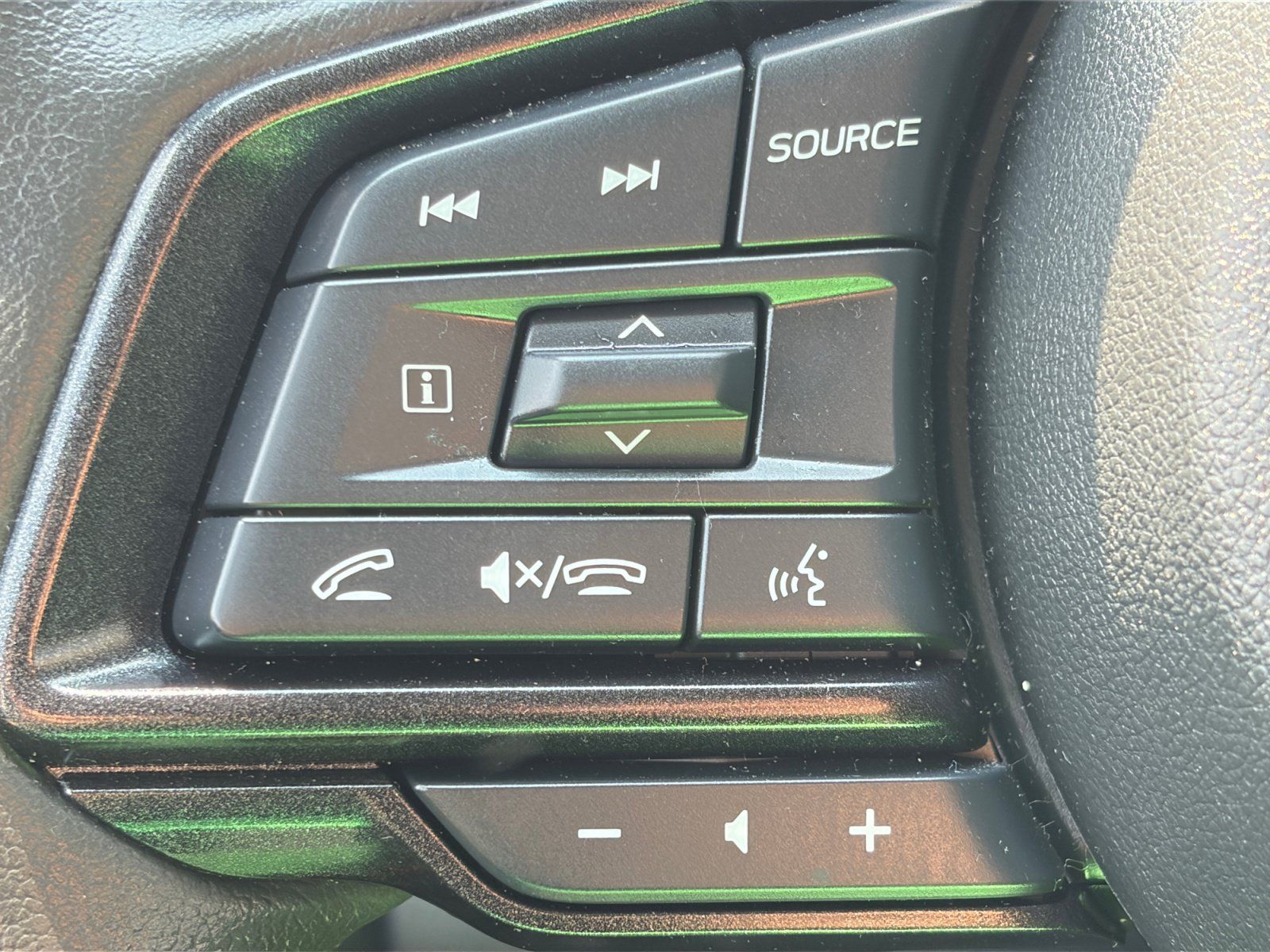 Certified 2025 Subaru Crosstrek 2.5i Limited AWD/4WD image 20