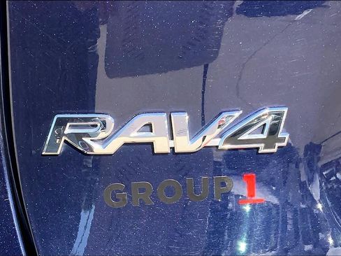 Used 2024 Toyota RAV4 XLE FWD image 32