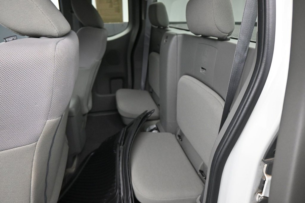 Used 2018 Nissan Frontier S RWD image 14