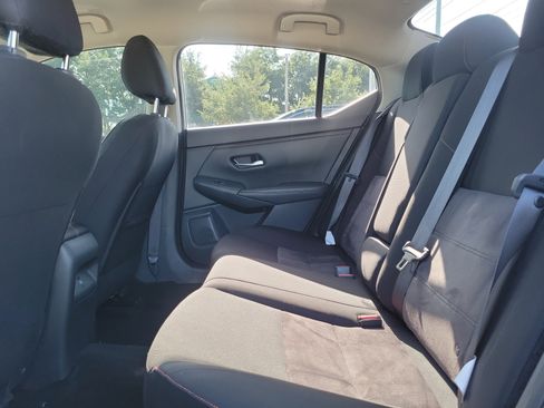 Certified 2024 Nissan Sentra SR FWD image 20