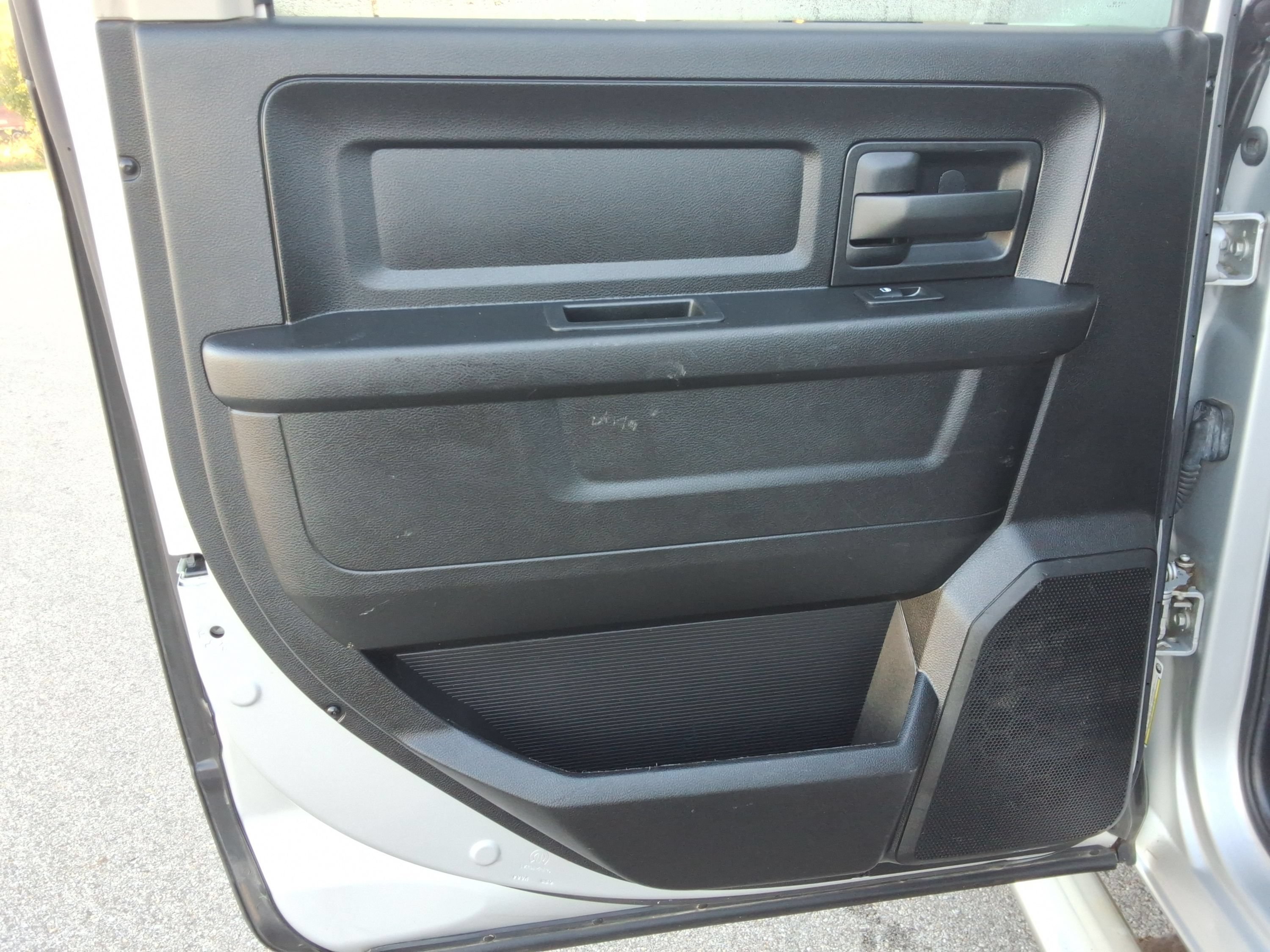 Used 2013 RAM 1500 Express AWD/4WD image 36