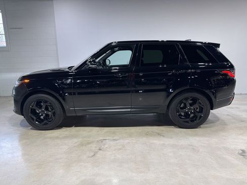 Used 2018 Land Rover Range Rover Sport SE image 4