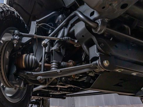 Used 2020 GMC Sierra 3500 Denali w/ Denali Ultimate Package image 13