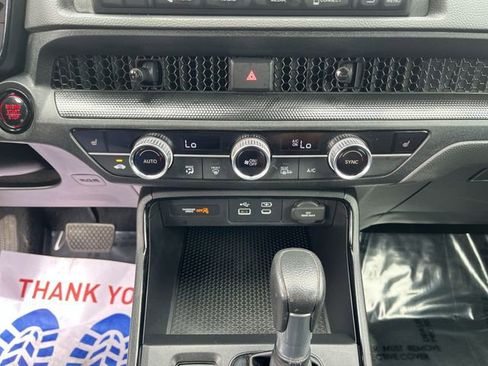 Used 2025 Honda CR-V EX image 19