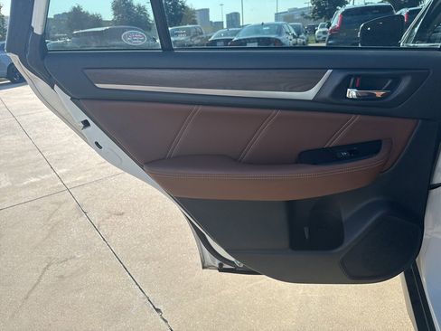 Used 2018 Subaru Outback 3.6R Touring w/ Protection Package #1 image 18
