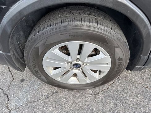 Used 2019 Subaru Outback 2.5i Premium w/ Protection Package #1 image 9