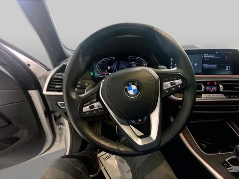 Certified 2022 BMW X5 xDrive40i AWD/4WD image 5