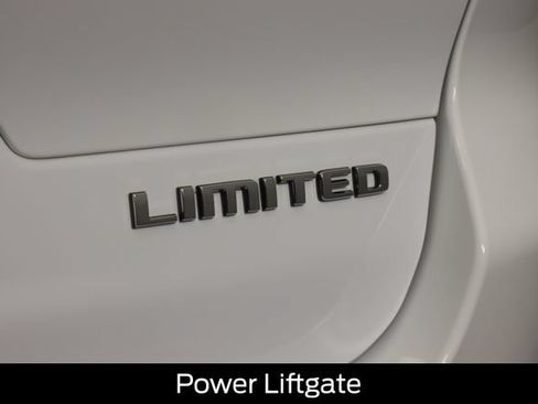 Used 2021 Jeep Grand Cherokee L Limited w/ Trailer Tow Group (B) AWD/4WD image 31