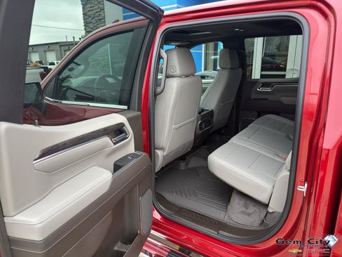 Used 2024 Chevrolet Silverado 1500 LTZ w/ LTZ Premium Package AWD/4WD image 10