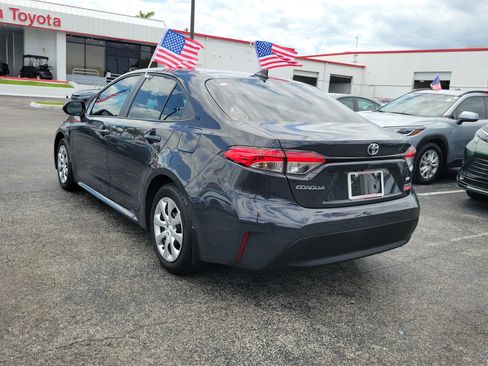 Used 2026 Toyota Corolla LE FWD image 9