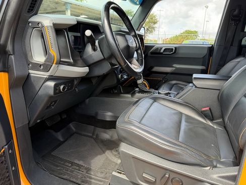 Used 2022 Ford Bronco Badlands AWD/4WD image 11