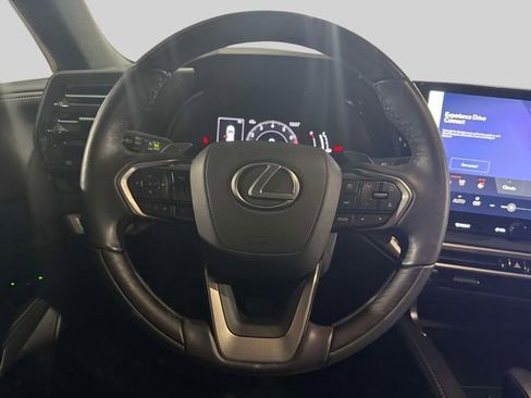 Used 2024 Lexus RX 350 Premium w/ Accessory Package (Z1) AWD/4WD image 19
