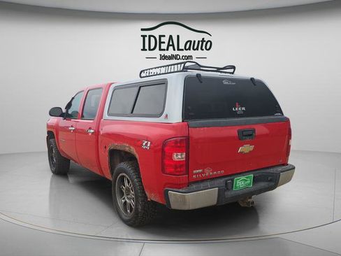 Used 2007 Chevrolet Silverado 1500 LT w/ 1LT Convenience Package AWD/4WD image 7
