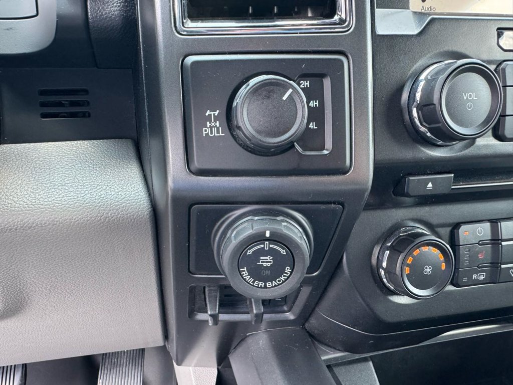 Used 2018 Ford F150 XLT w/ Equipment Group 302A Luxury AWD/4WD image 24
