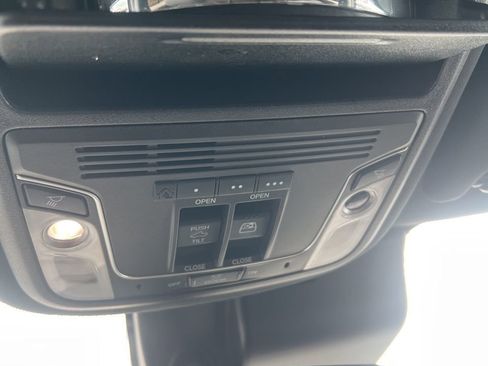 Used 2019 Honda Ridgeline Black Edition image 30