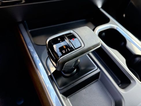 Certified 2024 Chevrolet Silverado 1500 High Country w/ Z71 Off-Road Package image 19