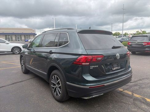 Used 2018 Volkswagen Tiguan SE w/ 3rd Row Seat Package AWD/4WD image 5