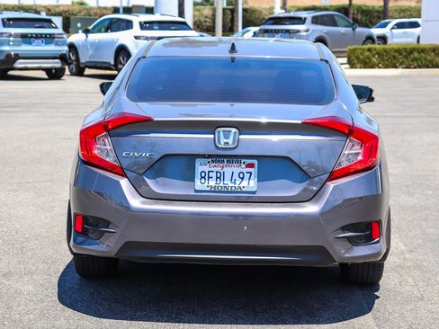 Certified 2018 Honda Civic EX image 12
