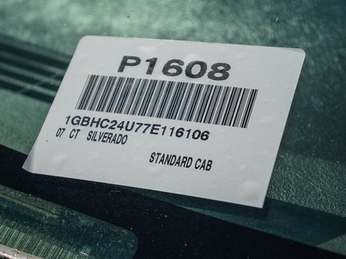 Used 2007 Chevrolet Silverado 2500 W/T RWD image 26
