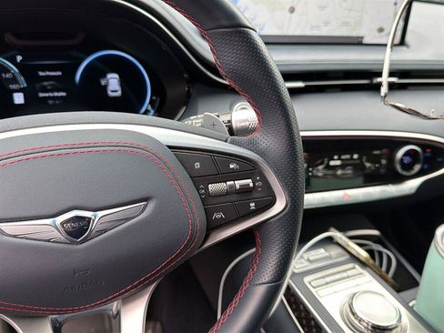 Used 2023 Genesis GV70 3.5T Sport w/ Sport Prestige Package AWD/4WD image 7