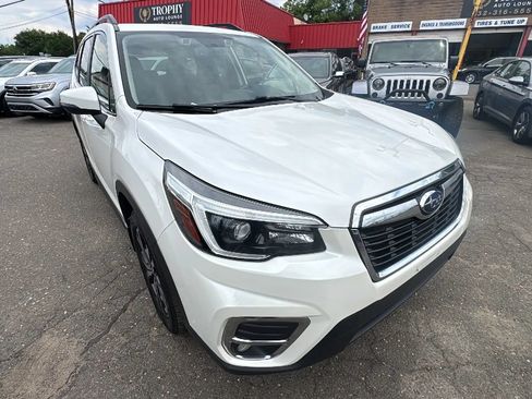 Used 2021 Subaru Forester Limited AWD/4WD image 3