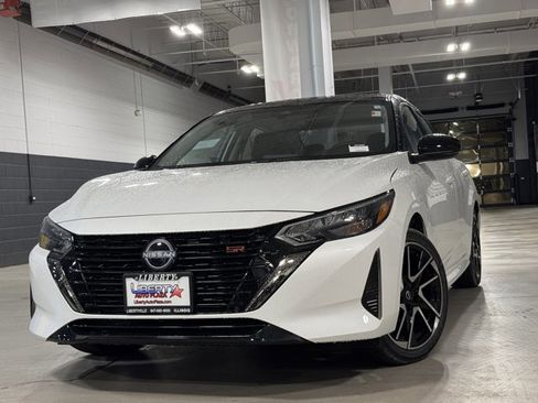 New 2025 Nissan Sentra SR image 36