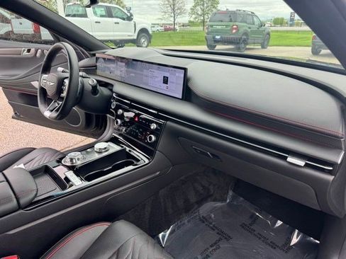 Used 2025 Genesis G80 3.5T Sport AWD/4WD image 38