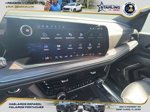 Certified 2025 Chevrolet Suburban Premier image 17