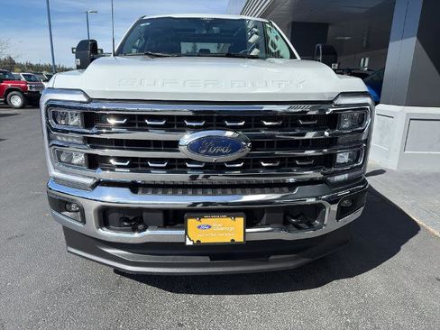 Certified 2025 Ford F350 Lariat w/ Camper Package AWD/4WD image 2