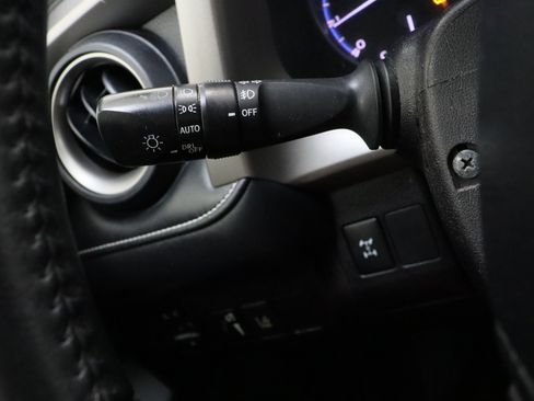 Used 2018 Toyota RAV4 XLE w/ Plus Extra Value Package AWD/4WD image 25