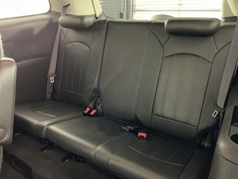 Used 2014 Buick Enclave Leather image 26