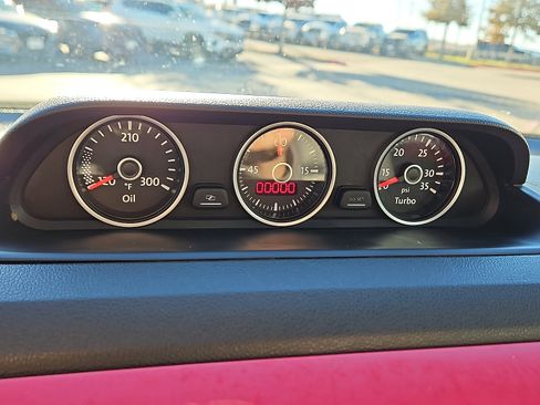 Used 2013 Volkswagen Beetle R-Line image 18