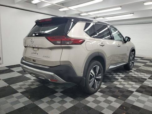 Used 2021 Nissan Rogue Platinum FWD image 6