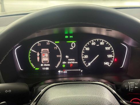 Used 2025 Honda Civic Sport image 10