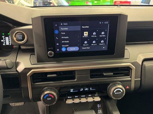 Used 2025 Toyota 4Runner SR5 image 7