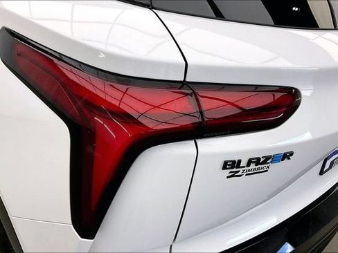 Certified 2024 Chevrolet Blazer EV RS AWD/4WD image 26