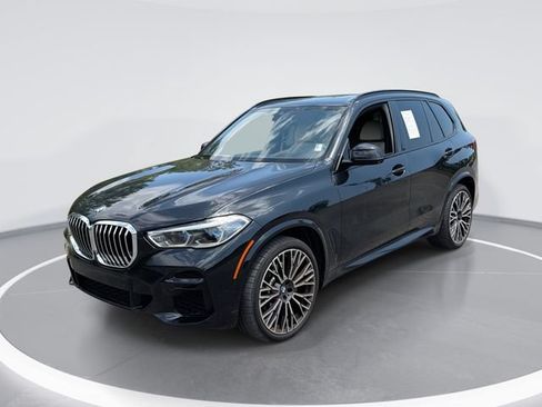 Used 2022 BMW X5 xDrive40i w/ M Sport Package AWD/4WD image 1